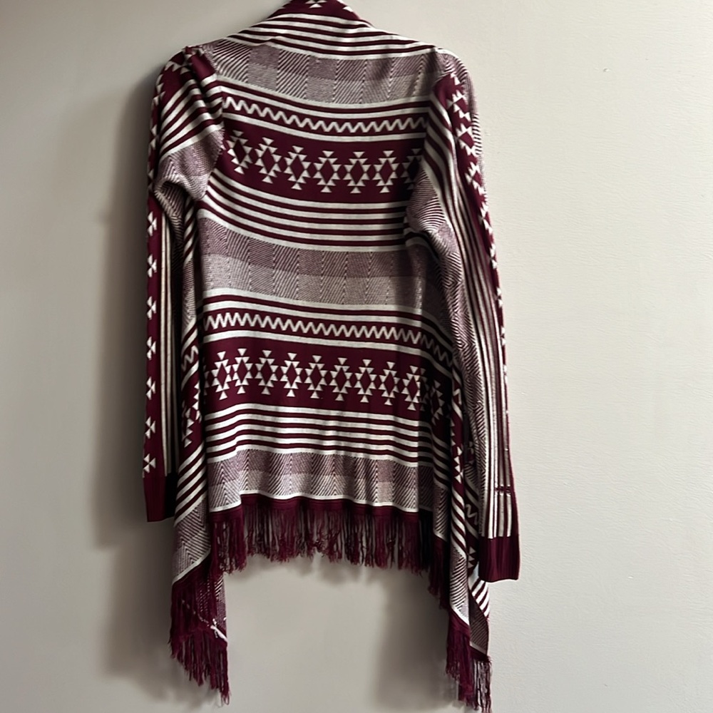 Women’s Size Small Navajo Sweater Jacket High Low Burgundy/Beige w/Fringes - Picture 5 of 6